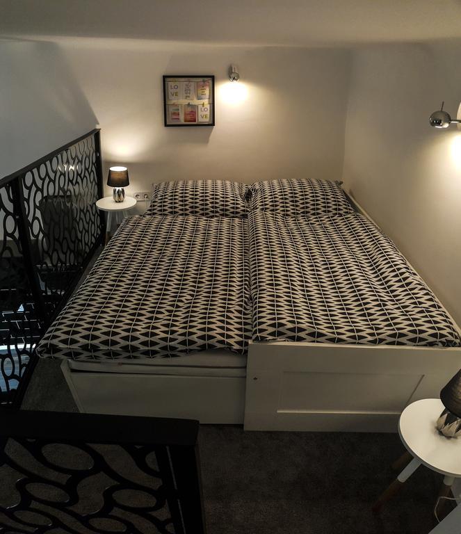 Downtown Deluxe Apartment เอ็กเกอร์ ห้อง รูปภาพ